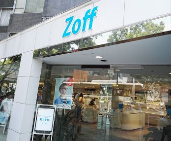 路面店のZoff原宿店